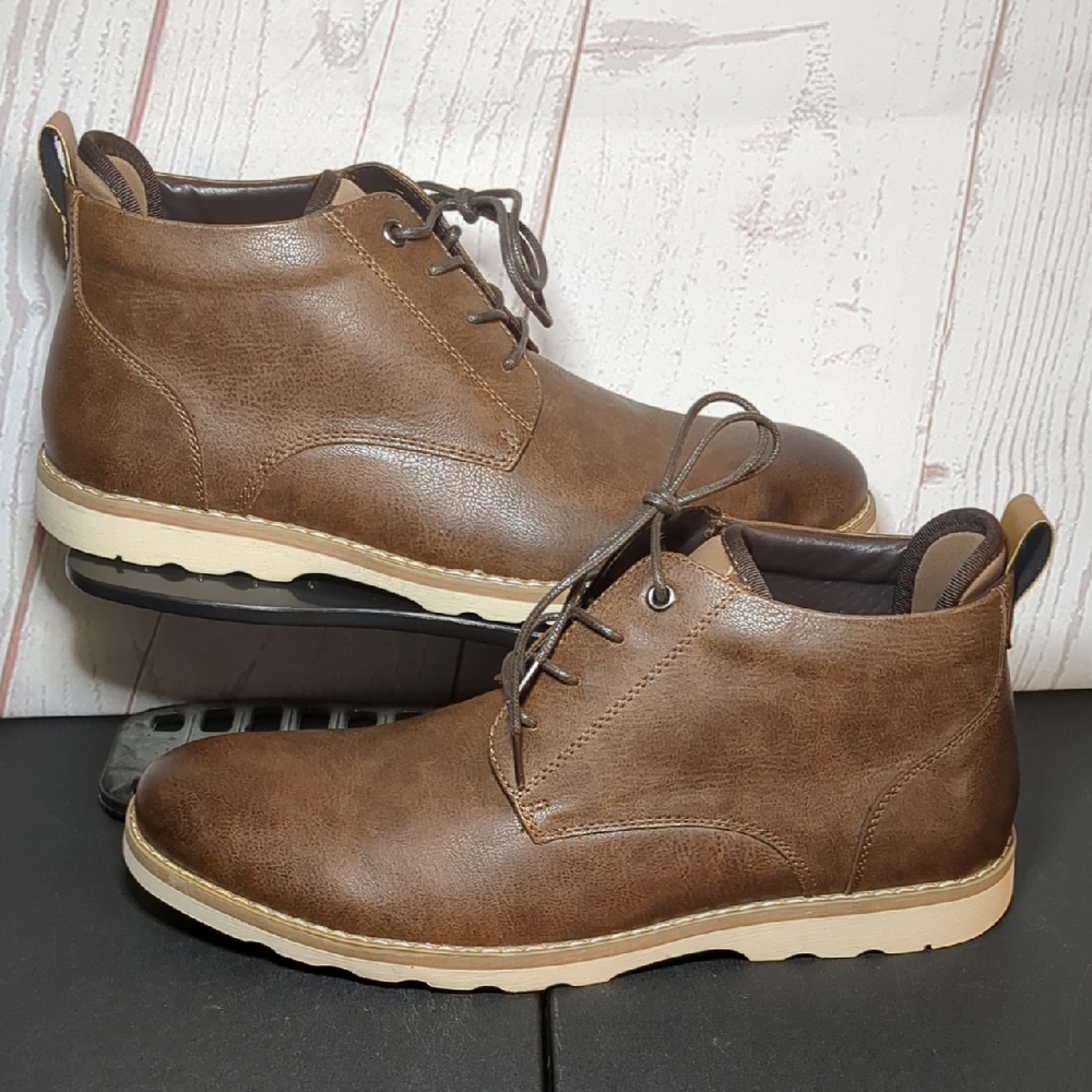 (NEW) Steve Madden Boots Men's Size 10.5